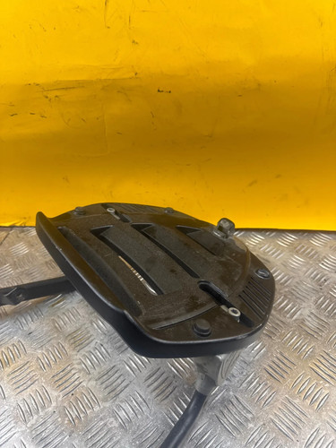 Topcase halter für suzuki - topcase,